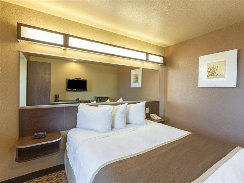 Microtel Inn & Suites By Wyndham Searcy Exteriér fotografie