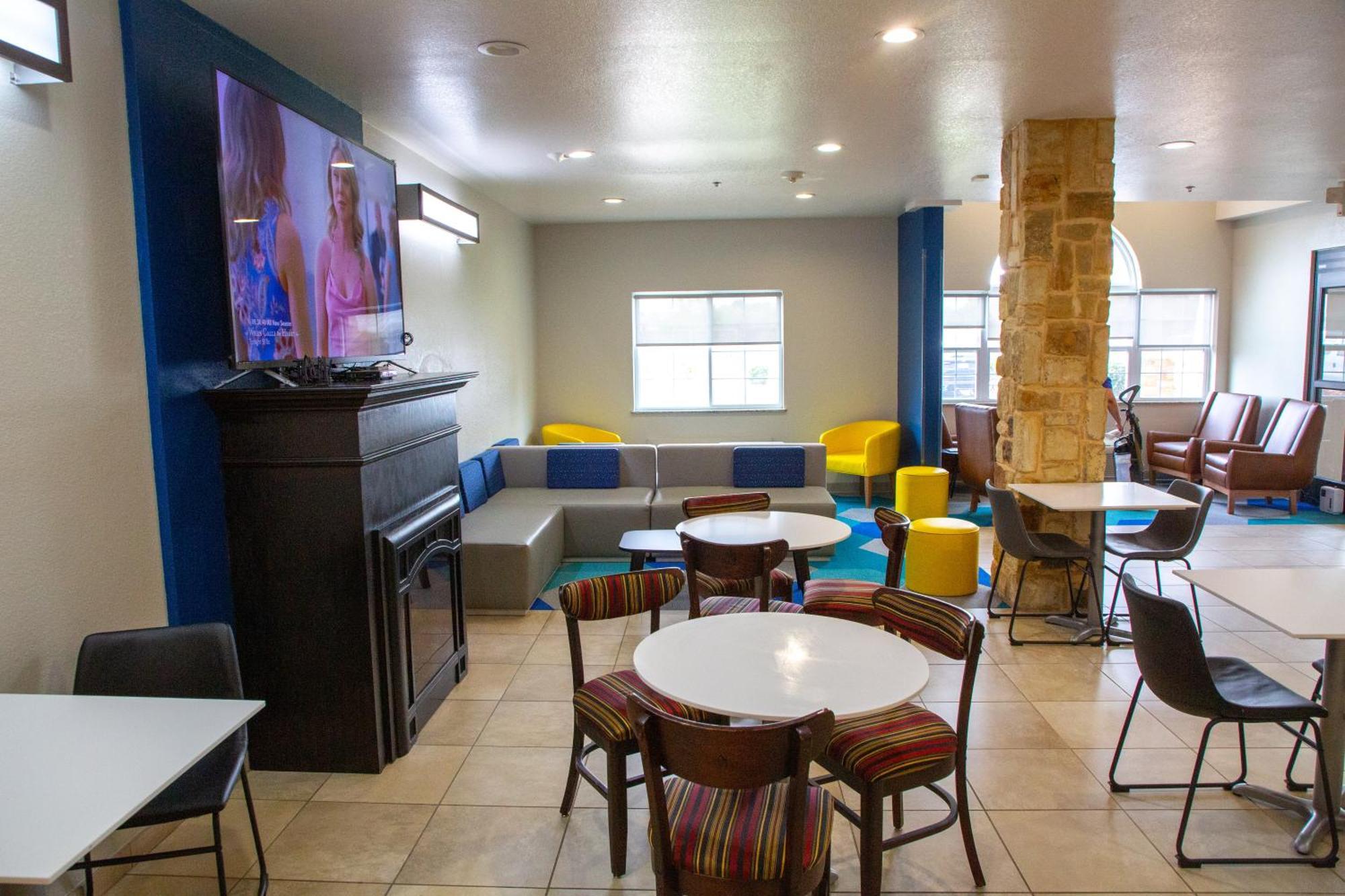 Microtel Inn & Suites By Wyndham Searcy Exteriér fotografie